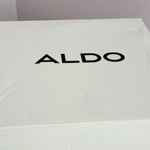 Aldo shoes size 6 white
